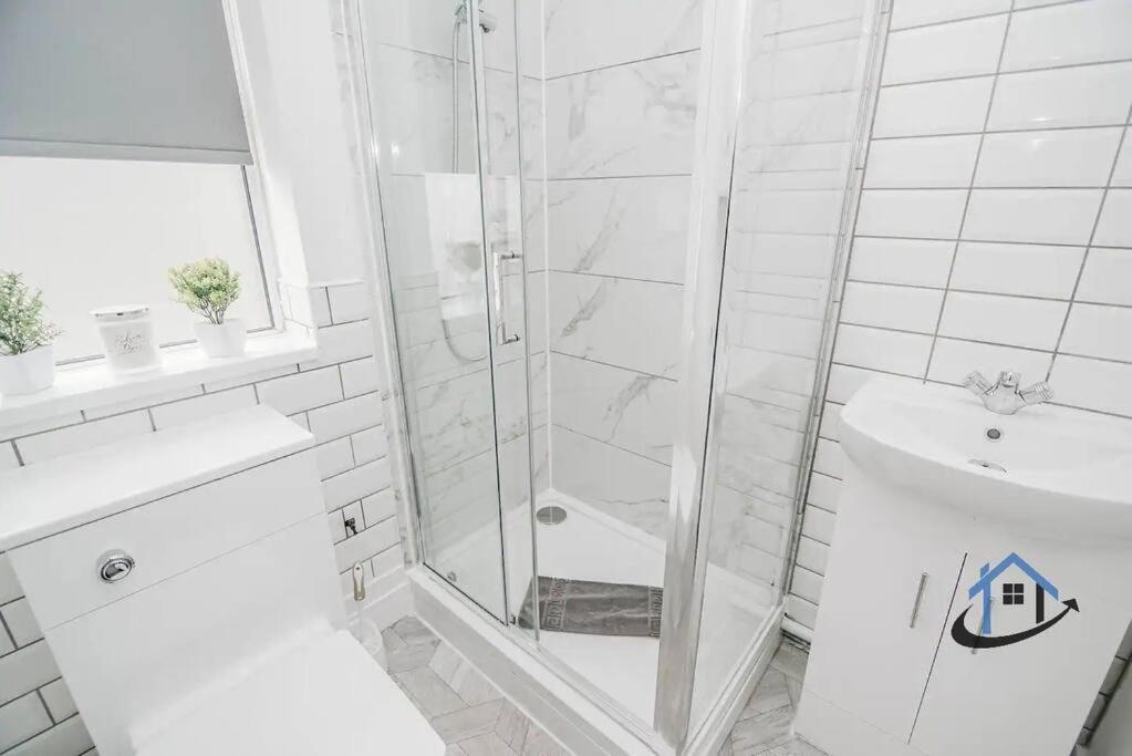 Balby Casa Nr Doncaster Racecourse King Beds Street Parking Villa Kültér fotó